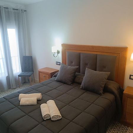 Al-Qazeres Suites Касерес Экстерьер фото
